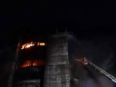 Bangladesh Factory Fire: বাংলাদেশের নারায়ণগঞ্জে কারখানায় বিধ্বংসী অগ্নিকাণ্ড, মৃত অন্তত ৫২