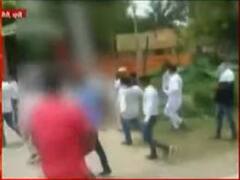 यूपी ब्लॉक प्रमुख चुनाव: महिला की साड़ी खींचने के आरोप में बीजेपी सांसद रेखा वर्मा का रिश्तेदार गिरफ्तार