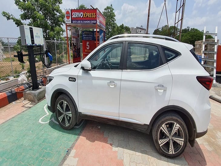 Start an electric car charging station at Kevadia, find out how long it will take for the car to be fully charged કેવડિયા ખાતે ઇલેક્ટ્રીક કાર ચાર્જિંગ સ્ટેશન શરૂ, જાણો કાર ફુલ ચાર્જ થતાં કેટલો સમય લાગશે