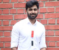 அஷ்வின் நடிப்பில் ‘என்ன சொல்லப் போகிறாய்’ : படபூஜை ஸ்டில்ஸ்