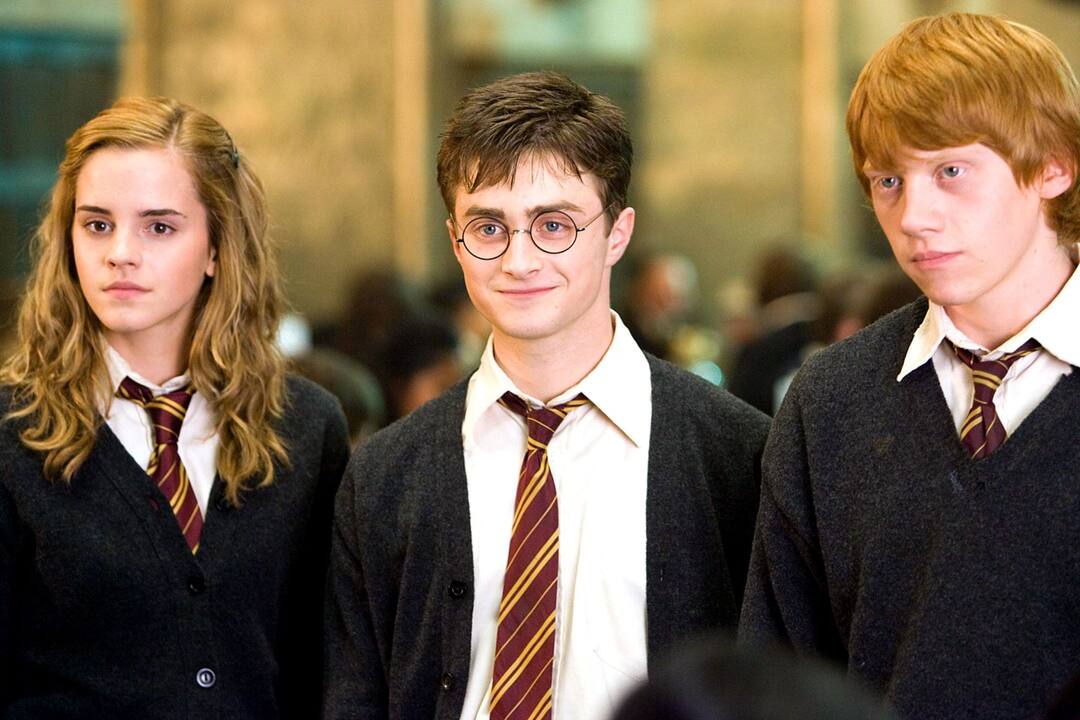 Daniel Radcliffe Unsure About Reuniting With 'Harry Potter' Co-Stars On 20th Anniversary Daniel Radcliffe Unsure About Reuniting With 'Harry Potter' Co-Stars On 20th Anniversary