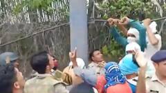 Haryana : BJP नेताओं की बैठक के खिलाफ किसानों का विरोध, पुलिस से झड़प, बैरिकेडिंग तोड़े