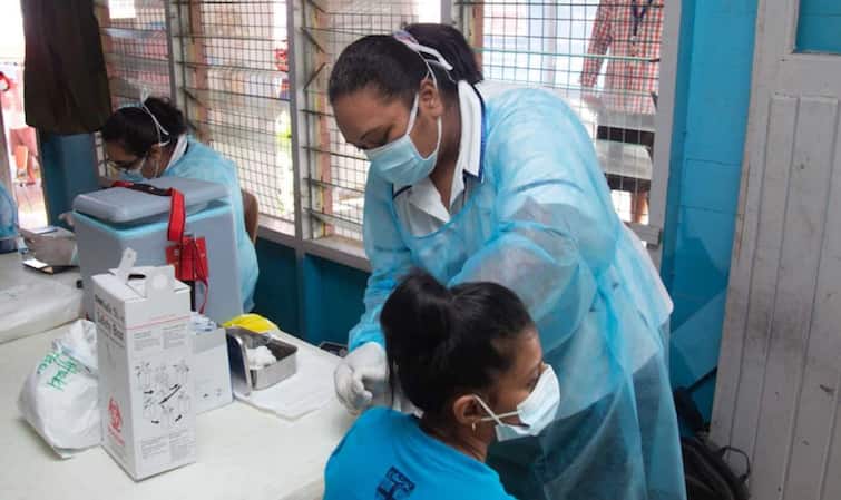 Fiji PM announced no jabs no job makes covid vaccine compulsory Corona Vaccine: આ દેશમાં કોરોનાની રસી નહીં લેનારને નોકરીમાંથી હાંકી કાઢવામાં આવશે, ખુદ પ્રધાનમંત્રીએ કરી જાહેરાત