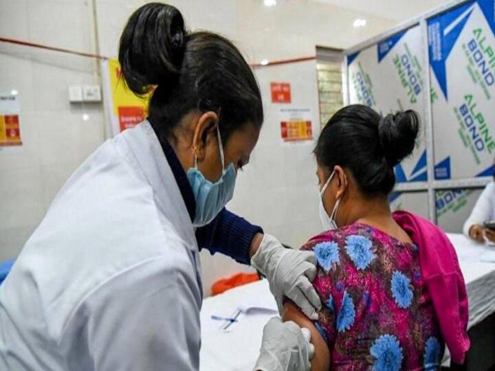 Mumbai Resumes Vaccination Drive After 3 Days Amid Shortage Mumbai Resumes Vaccination Drive After 3 Days Amid Shortage