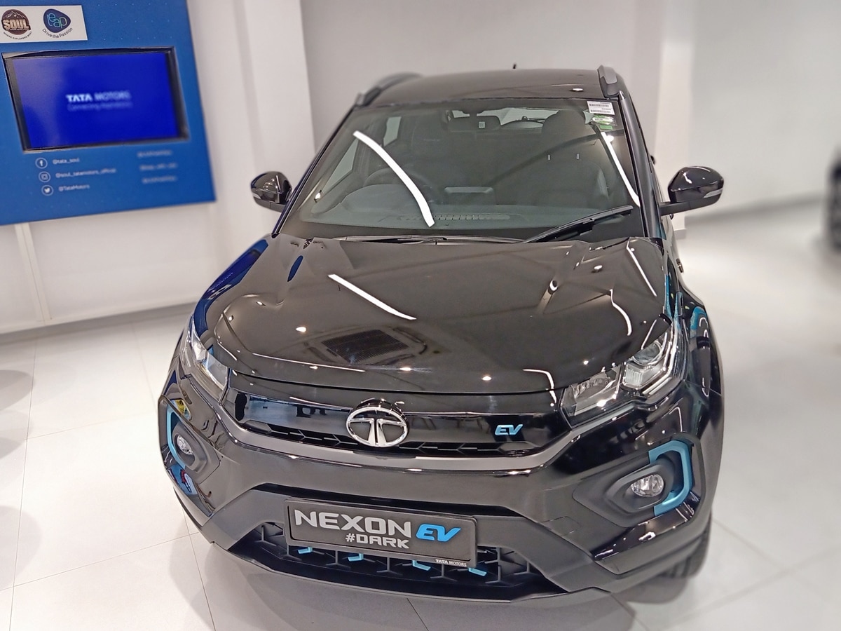 Check Out The Tata Altroz, Nexon And Harrier Dark Edition