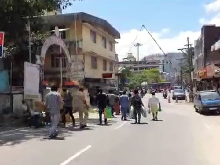 Continuing general freeze in Kerala echoes rising commodity prices in the border district கேரளாவின் சில இடங்களில் பொதுமுடக்கம்: எல்லையோர மாவட்டத்தில் பொருட்களின் விலை அதிகரிப்பு