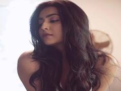 Actress avantika mishra pics : அழகே அவந்திகா மிஸ்ரா.. அசத்தலான புகைப்படங்கள்!