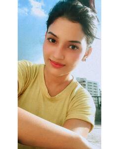 In Pics: 'शालू'चा हॉट अंदाज, राजेश्वरी खरातचे 'हे' फोटो पाहून चाहते म्हणाले, जाळ अन् धूर संगटच!