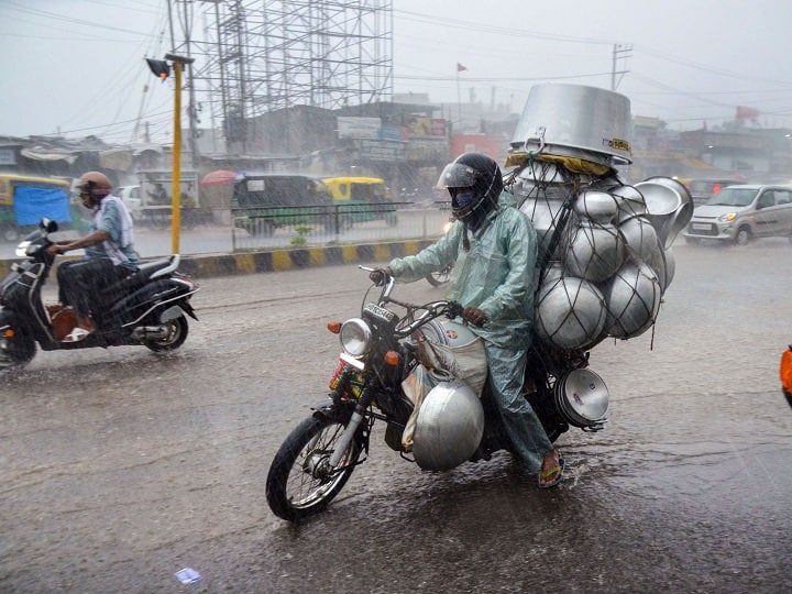 आज मानसून के दिल्ली पहुंचने की उम्मीद- मौसम विभाग ने की सोमवार सुबह से  झमाझम बारिश की भविष्यवाणी