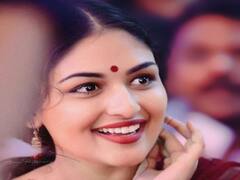 Actress prayaga martin pics  : பிரயாக மார்டின் போட்டோ ஆல்பம்