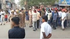 Kanpur Block Pramukh Chunav: BJP और SP में जमकर नारेबाजी, इस तरह समझाने में लगी पुलिस