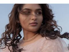 Actress prayaga martin pics  : பிரயாக மார்டின் போட்டோ ஆல்பம்