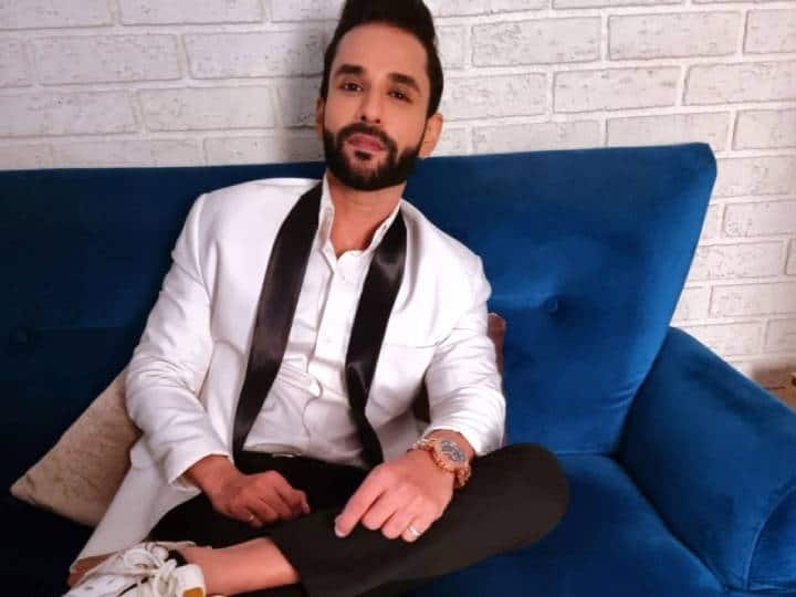 Sidharth Sipani Marriage: गर्लफ्रेंड अनीशा से 15 जुलाई को दिल्ली में शादी करेंगे सिद्धार्थ सिपानी, हनीमून के लिए जाएंगे गोवा Sidharth Sipani Marriage with girlfriend anisha know deets insides Sidharth Sipani Marriage: गर्लफ्रेंड अनीशा से 15 जुलाई को दिल्ली में शादी करेंगे सिद्धार्थ सिपानी, हनीमून के लिए जाएंगे गोवा