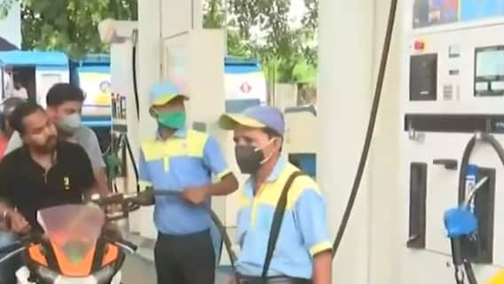 जानिए पिछले एक साल में कितनी बढ़ी महंगाई?