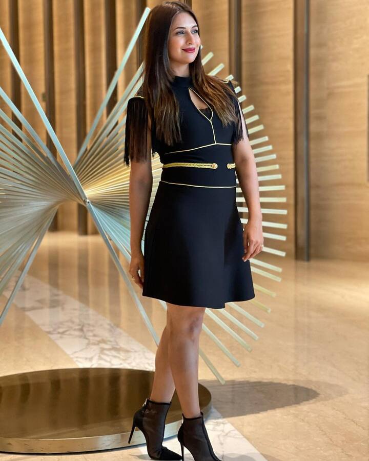 वैसे कम ही लोग जानते हैं कि दिव्यांका एक्ट्रेस नहीं बल्कि आर्मी ऑफिसर बनने का ख्वाब देखती थीं, लेकिन उनकी किस्मत में एक्ट्रेस बनना लिखा था.