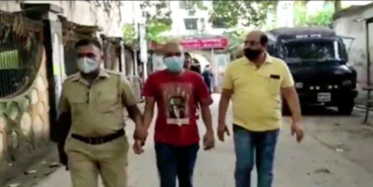 Home teacher arrested for cheating Punjab businessman from Malda মালদায় বসে পঞ্জাবের ব্যবসায়ীকে প্রতারণা, লক্ষ লক্ষ টাকা জালিয়াতির অভিযোগে গ্রেফতার গৃহশিক্ষক