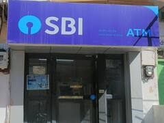 SBI Accidental Coverage: விபத்து காப்பீடு ரூ.2 லட்சம்.. எஸ்பிஐ புதிய அறிவிப்பு - விவரம்!