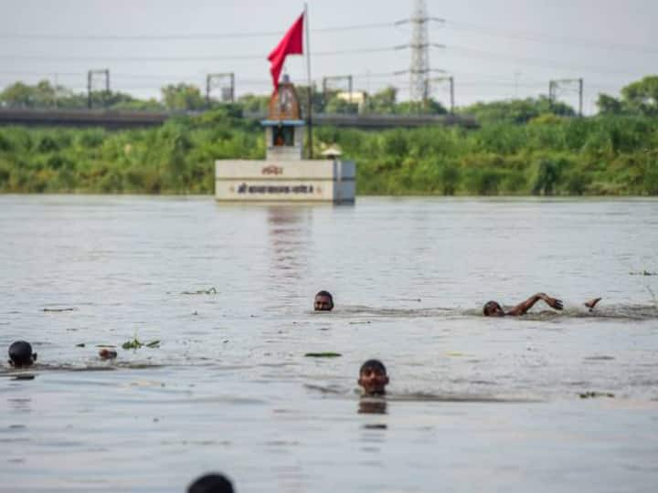 Delhi Water Crisis Yamuna Water Level Low Delhi Jal Board Raghav Chadha Haryana Goverment