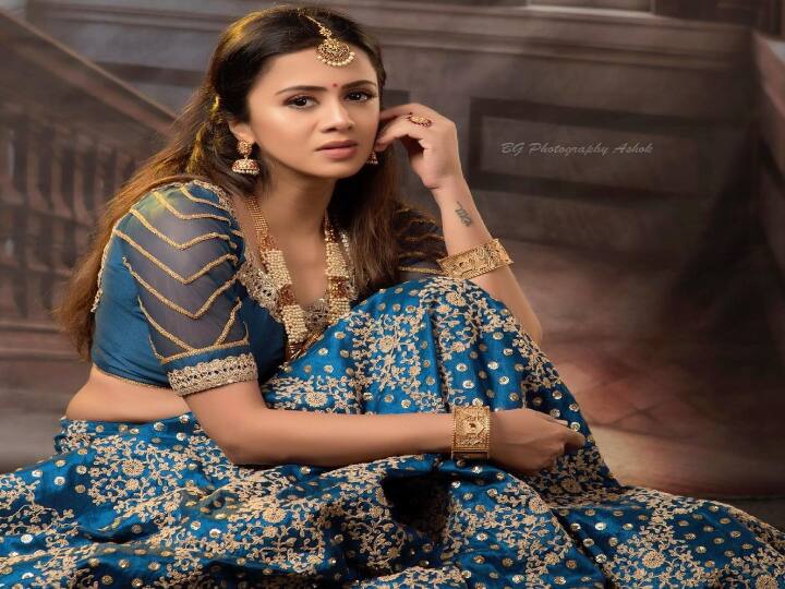 வேதாளம் ஒன்று உன்னுல்ளே விளையாடி போகும் செல்லுள்ளே.
