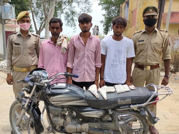 police arrested three criminals during encounter in greater noida uttar pradesh ann  राहगीरों से लूटपाट करने वाले शातिर बदमाशों को पुलिस ने किया गिरफ्तार, तमंचे और कारतूस बरामद 