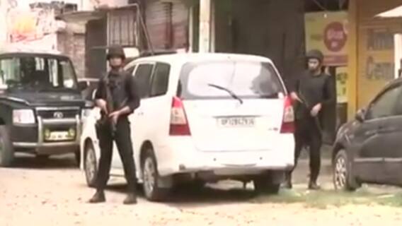 Akhilesh Yadav को UP Police पर क्यों भरोसा नहीं? क्या 'आतंकियों' की गिरफ्तारी का चुनाव से कनेक्शन? | Hunkaar
