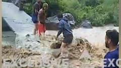 Uttarakhand Rain: बारिश से उफान पर अमलावा नदी, पुल में फंसे ग्रामीणों को ऐसे बचाया गया। Uttarakhand Prime