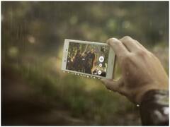 बारिश और कड़कती बिजली के दौरान सेल्फी लेने से जा सकती है आपकी जान, जानिए वजह