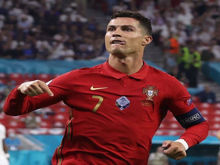 Euro Cup Awards: Portugal's Cristiano Ronaldo Wins Golden Boot Award, Italy's Goalkeeper Gianluigi Donnarumma Player Of Tournament Euro Cup Awards: Portugal's Cristiano Ronaldo Wins Golden Boot Award, Italy's Gianluigi Donnarumma Player Of Tournament