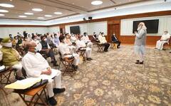 Cabinet Expansion : मंत्रिपद तर मिळालं पण स्वागतासाठी मतदारसंघात जाता येईना, मोदींच्या फर्मानामुळे सगळे मंत्री दिल्लीतच बसून