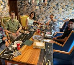 एक्ट्रेस तापसी पन्नू ने ऐसे सेलिब्रेट किया ब्वॉयफ्रेंड बर्थडे, देखें पार्टी की इनसाइड तस्वीरें