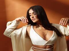 Ileana D'Cruz pics  :  இருக்கானா இடுப்பிருக்கானா இல்லையானா இலியானா  - இலியானா போட்டோஷூட்