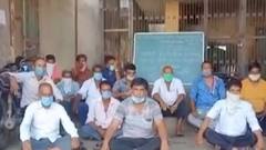 મોડાસાની વણિયાદ દૂધમંડળીના 25 સભાસદોએ કર્યું ઉપવાસ આંદોલન શરૂ, સભાસદોએ શું લગાવ્યા આરોપ?