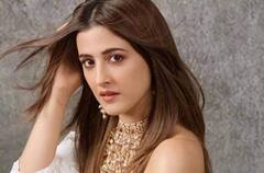 Filhaal 2 Girl Nupur Sanon: जानिए फिलहाल-2 गाने में अक्षय के रोमांस करने वाली नुपूर सैनन कौन हैं?