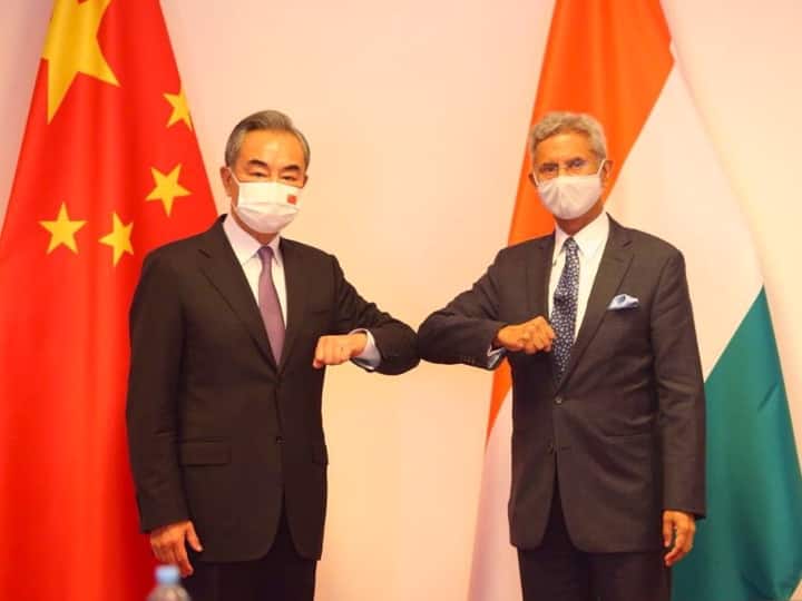 एस जयशंकर और चीन के विदेश मंत्री वांग यी के साथ दुशांबे में एक घंटे चली बैठक, LAC पर हुई चर्चा