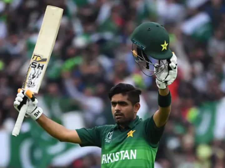 ICC T20I Rankings: Pakistan's Babar Azam Overtakes Dawid Malan To Grab Top Spot For Batters ICC T20I Rankings: Pakistan's Babar Azam Overtakes Malan To Grab Top Spot For Batters