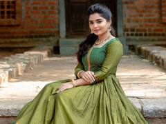 96 fame Gouri G Kishan pics  : தனிப் பெருந்துணையே கூட வா கூட வா போதும், போதும் : குட்டி ஜானு கெளரி கிஷண் க்ளிக்ஸ்..!