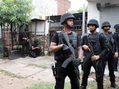 Lucknow: आतंकियों के साथी Shakeel के घर ATS का छापा, पूछताछ में हुआ खुलासा