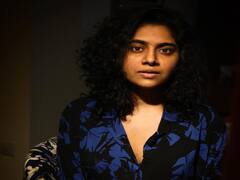 Actress Nimisha Sajayan | கேரள நாட்டு கிளியே நீ சொல்லு வசியம் வைத்தாயோ - நிமிஷா சஜயன் க்ளிக்ஸ்..!