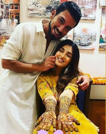 JUST MARRIED! TV Actress Shiny Doshi Marries Lavesh Khairajani In An Intimate Wedding Ceremony; FIRST PICS