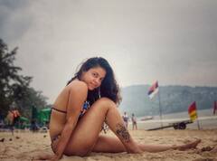 बीच वेकेशन की दीवानी हैं The Kapil Sharma Show की भूरी, देखिए बिकिनी में स्टनिंग तस्वीरें