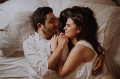 ਪਤੀ-ਪਤਨੀ ਵਿਚਾਲੇ ਰਿਸ਼ਤਾ ਰਹੇਗਾ ਨਿੱਘਾ, ਇਹ 5 ਚੀਜ਼ਾਂ ਰੋਜ਼ ਖਾਓ