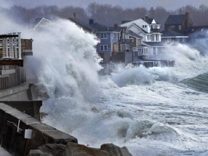 NASA study says Moon wobble may trigger surge in coastal flooding in 2030s NASA Prediction | 2030-ஆம் ஆண்டில் பெரிய பெரிய அலைகள்.. மாதக்கணக்கில் வெள்ளம் -  நாசாவின் அதிர்ச்சி ஆய்வு!