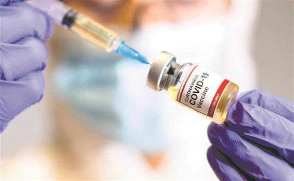 Coronavirus vaccination Drive: Center sends more than 40 crores vaccine to states ann  केंद्र ने राज्यों को कोरोना वैक्सीन की 40 करोड़ से ज्यादा डोज़ भेजी, जानिए कितनी बची है और कितनी खुराक का हुआ इस्तेमाल  