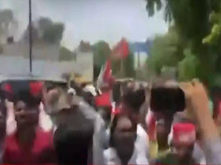 Allegation of Pakistan Zindabad slogans in SP program in Agra investigation begins आगरा: सपा के कार्यक्रम में 'पाकिस्तान जिंदाबाद' के नारे लगने का आरोप, एसपी ने दिया जांच का आदेश