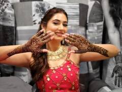 IN PICS: Disha Parmar, Rahul Vaidya Share Beautiful UNSEEN Glimpses From Their Mehendi Ceremony