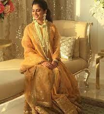 Isha Ambani ਦੇ ਯੈਲੋ ਕਲਰ ਲਹਿੰਗੇ ਨੂੰ ਵੇਖ ਤੁਸੀਂ ਵੀ ਰਹੀ ਜਾਓਗੇ ਹੈਰਾਨ, ਹਲਦੀ ਫੰਕਸ਼ਨ ਲਈ ਹੈ ਪ੍ਰਫੈਕਟ