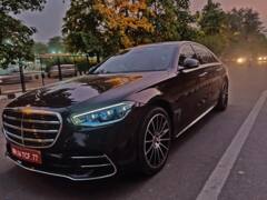 New Mercedes-Benz S-Class Review: एक शानदार कार, जानें इसके खास फीचर्स और कीमत