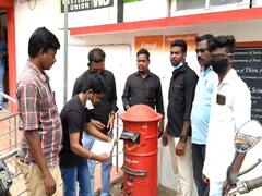 காலி சிரிஞ்சுகளை பிரதமர் மோடிக்கு அனுப்பி நூதன போராட்டம்!