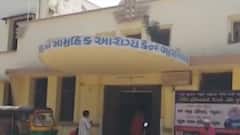 ભરૂચમાં વેક્સિન લેવા માટે લોકોની ભીડ, કોરોના નિયમો તૂટ્યા, વ્યવસ્થાનો જોવા મળ્યો અભાવ