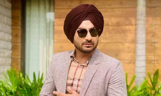 ਰਣਜੀਤ ਬਾਵਾ ਦੀ ਐਲਬਮ ਦਾ ਪਹਿਲਾ ਗੀਤ ਹੀ ਹੋਇਆ 'UNLoud', ਮੰਗਣੀ ਪੈ ਗਈ ਮੁਆਫ਼ੀ